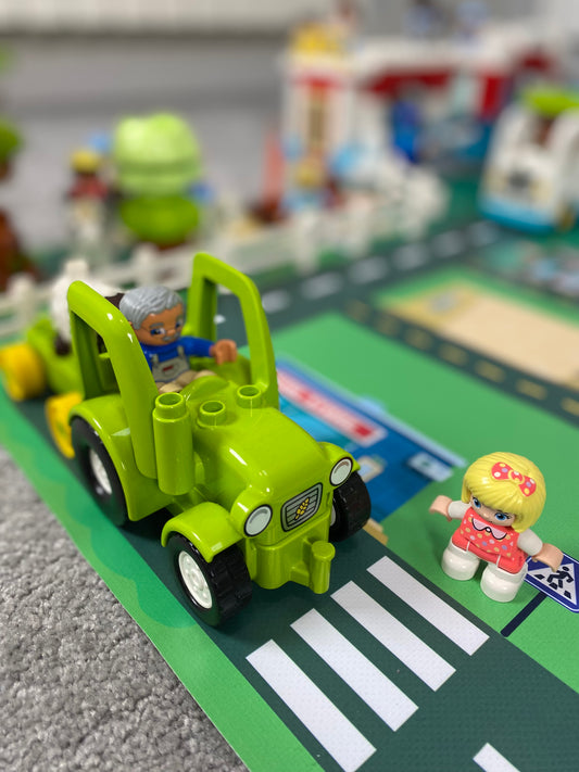 Mata do zabawy z klockami i nie tylko Parking (rozmiar L)