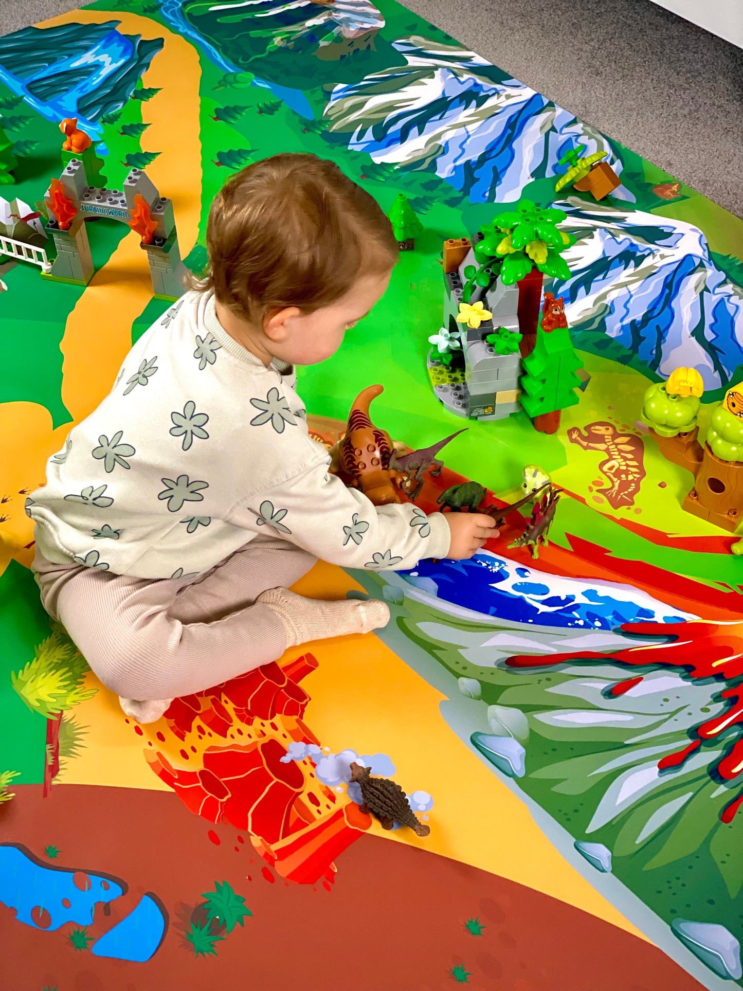 Mata do zabawy z klockami i nie tylko Kraina Dinozaurów