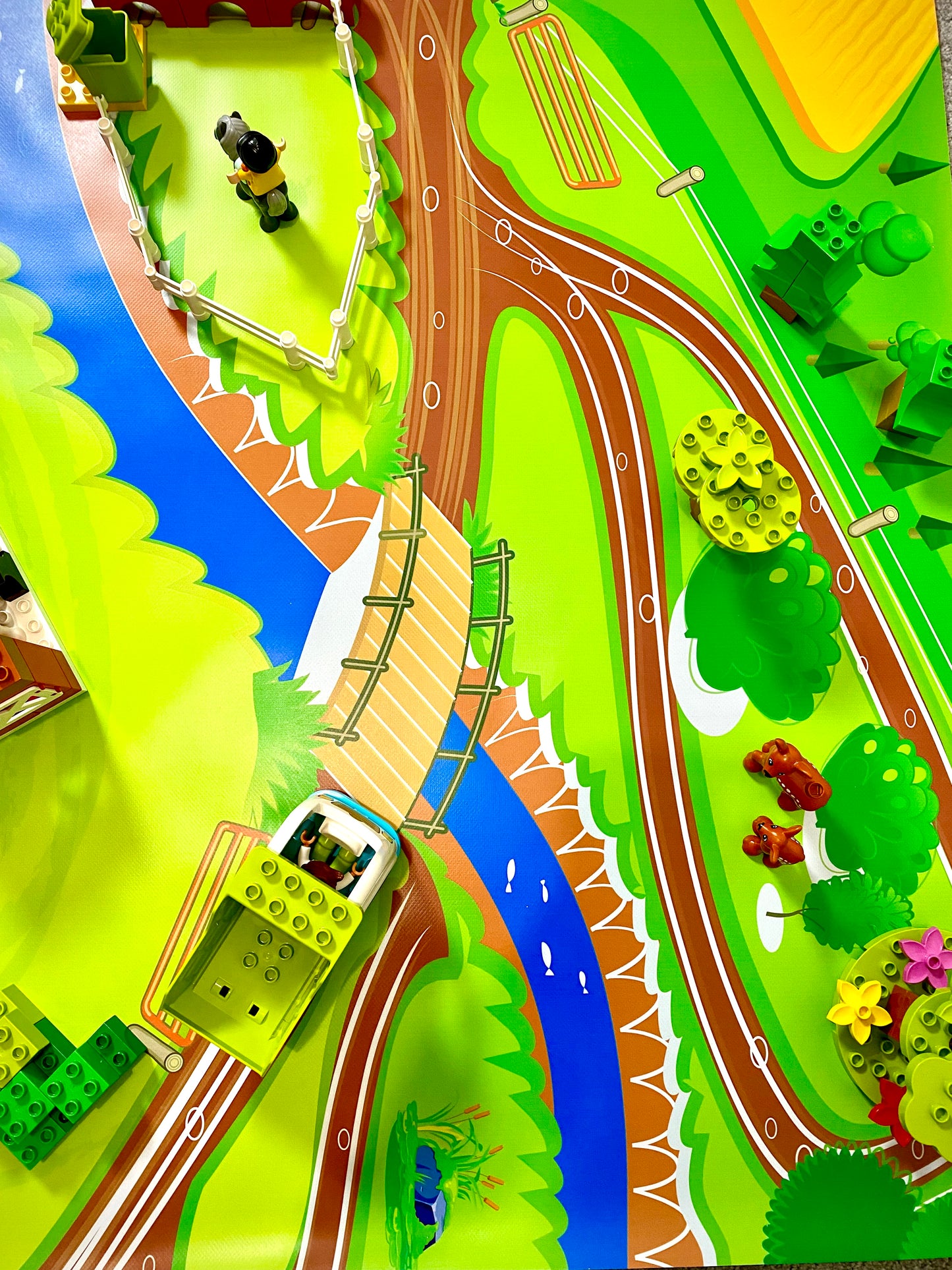 Mata do zabawy z klockami i nie tylko Farma