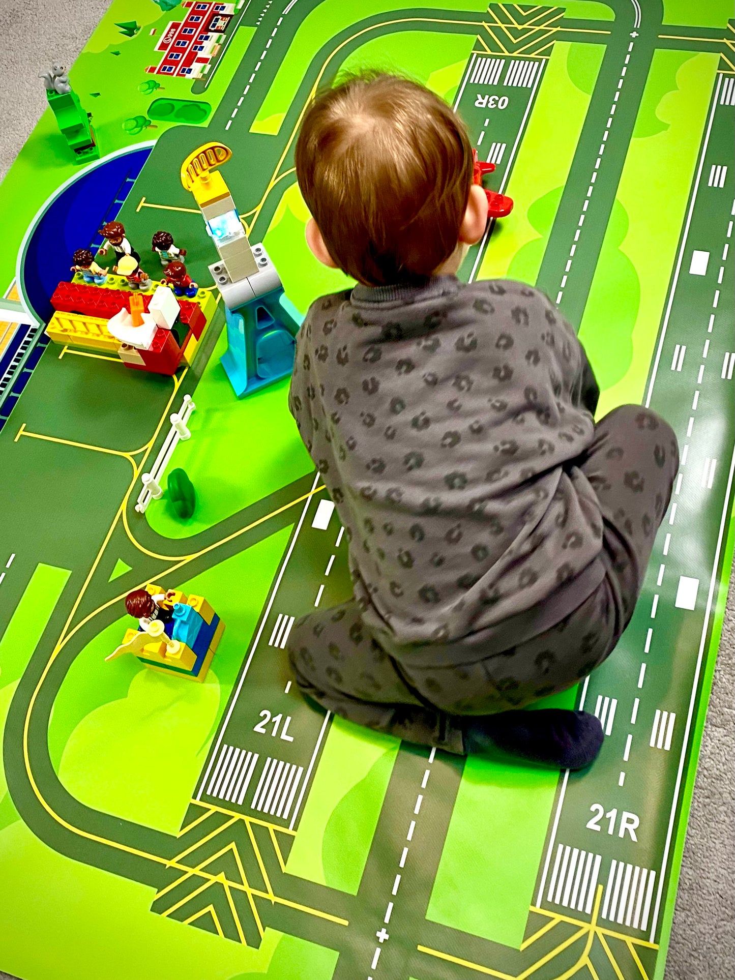 Mata do zabawy z klockami i nie tylko Lotnisko (rozmiar L)