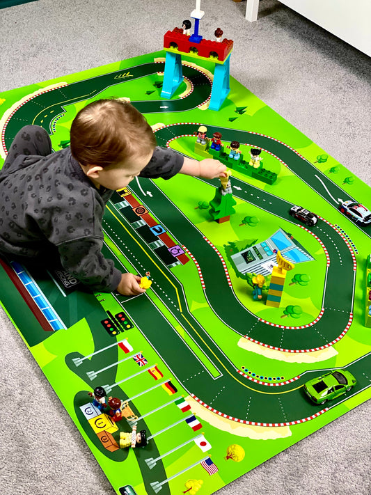 Mata do zabawy z klockami i nie tylko Tor wyścigowy (rozmiar L)