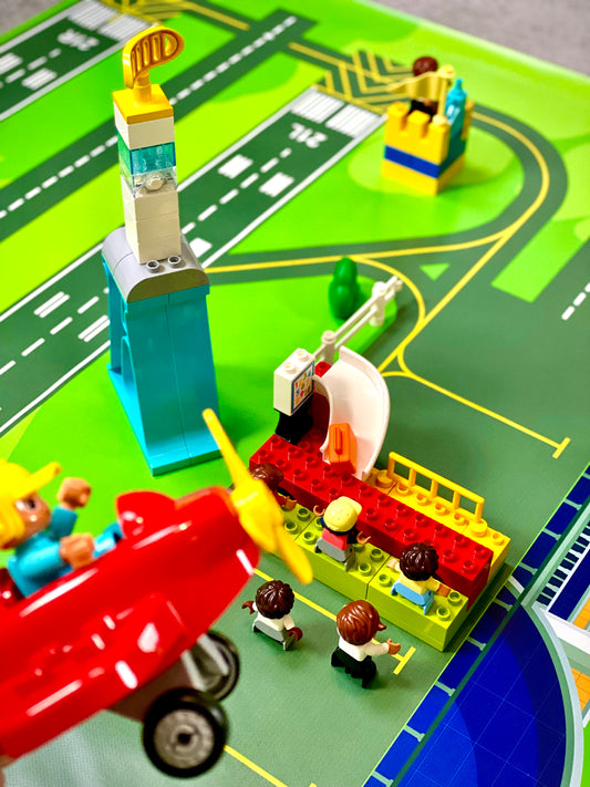 Mata do zabawy z klockami i nie tylko Lotnisko (rozmiar L)