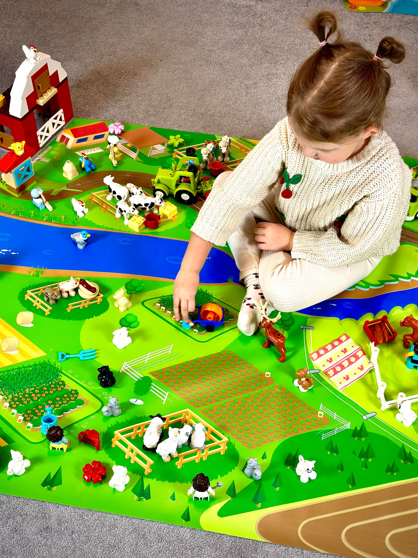 Mata do zabawy z klockami i nie tylko Farma (rozmiar L)