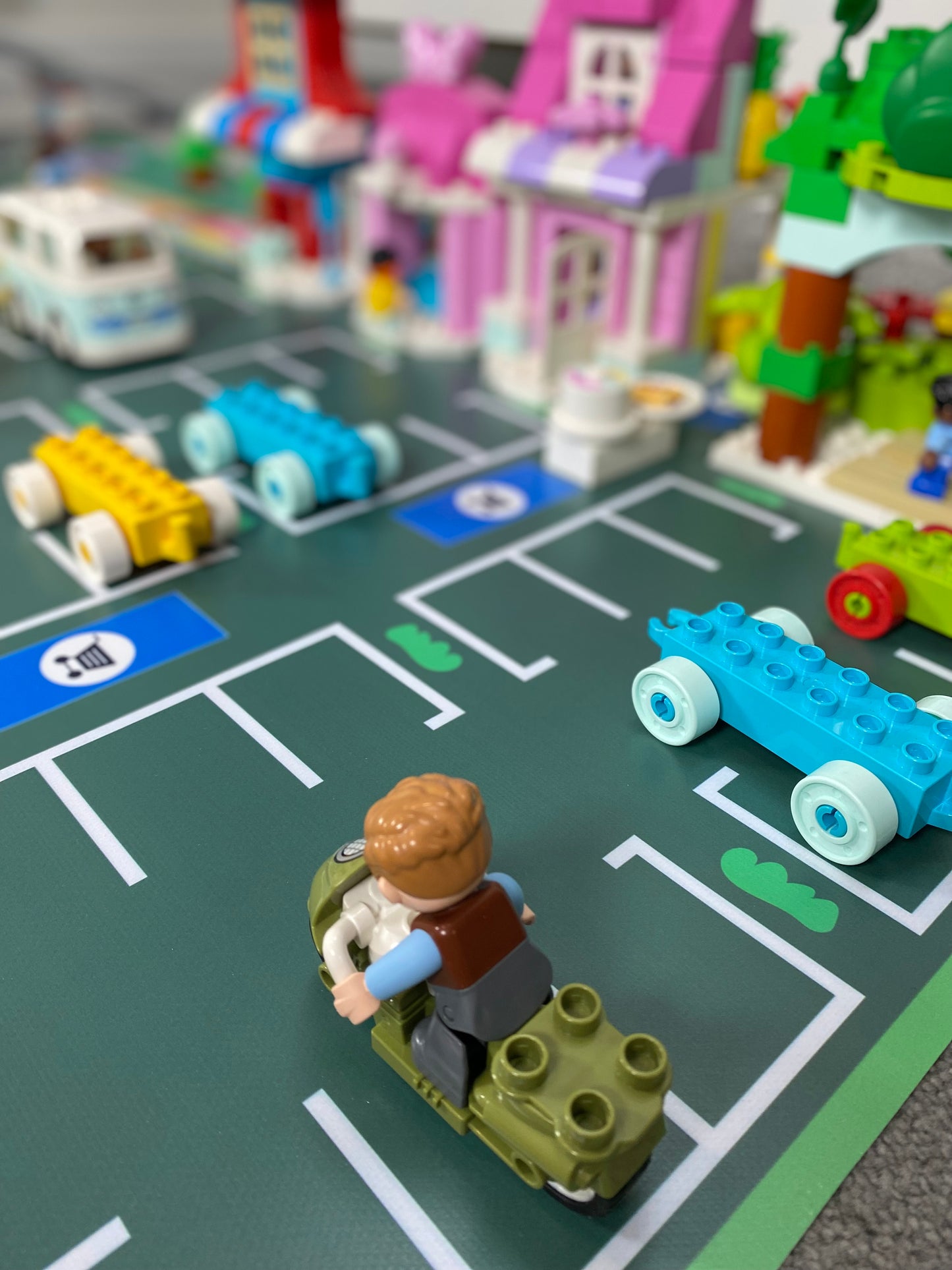 Mata do zabawy z klockami i nie tylko Parking (rozmiar L)